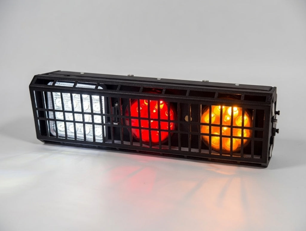 Sinalizador / Lanterna Traseira KC03G27 Powerlight com Grade de Proteção